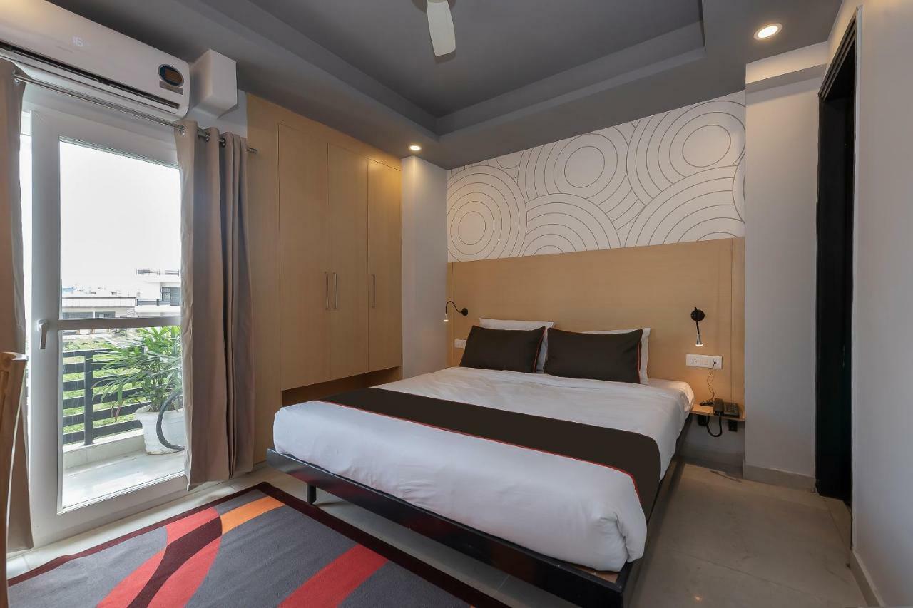 Collection O 162 Vardhman International Hotell Gurgaon Eksteriør bilde