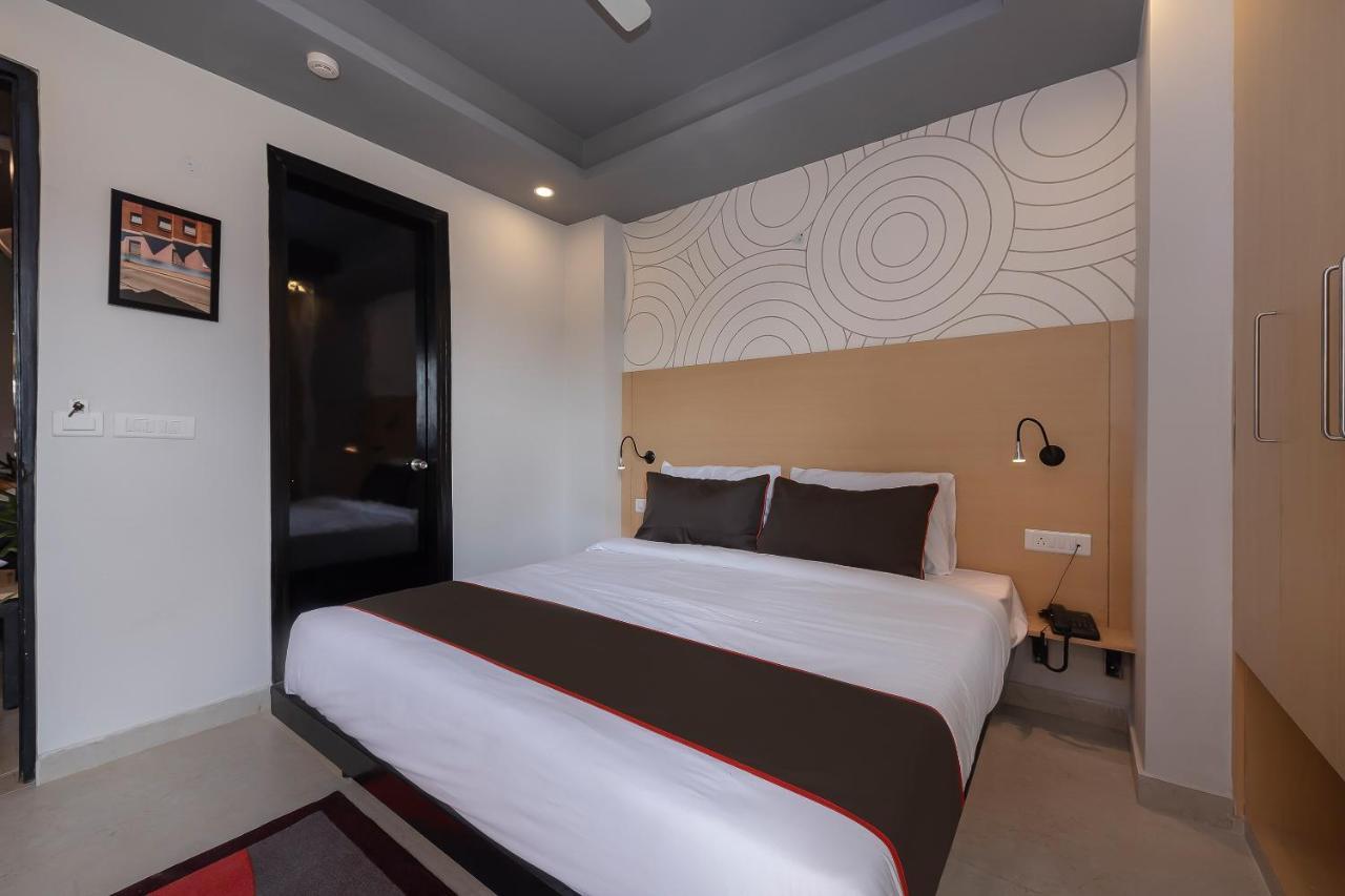 Collection O 162 Vardhman International Hotell Gurgaon Eksteriør bilde